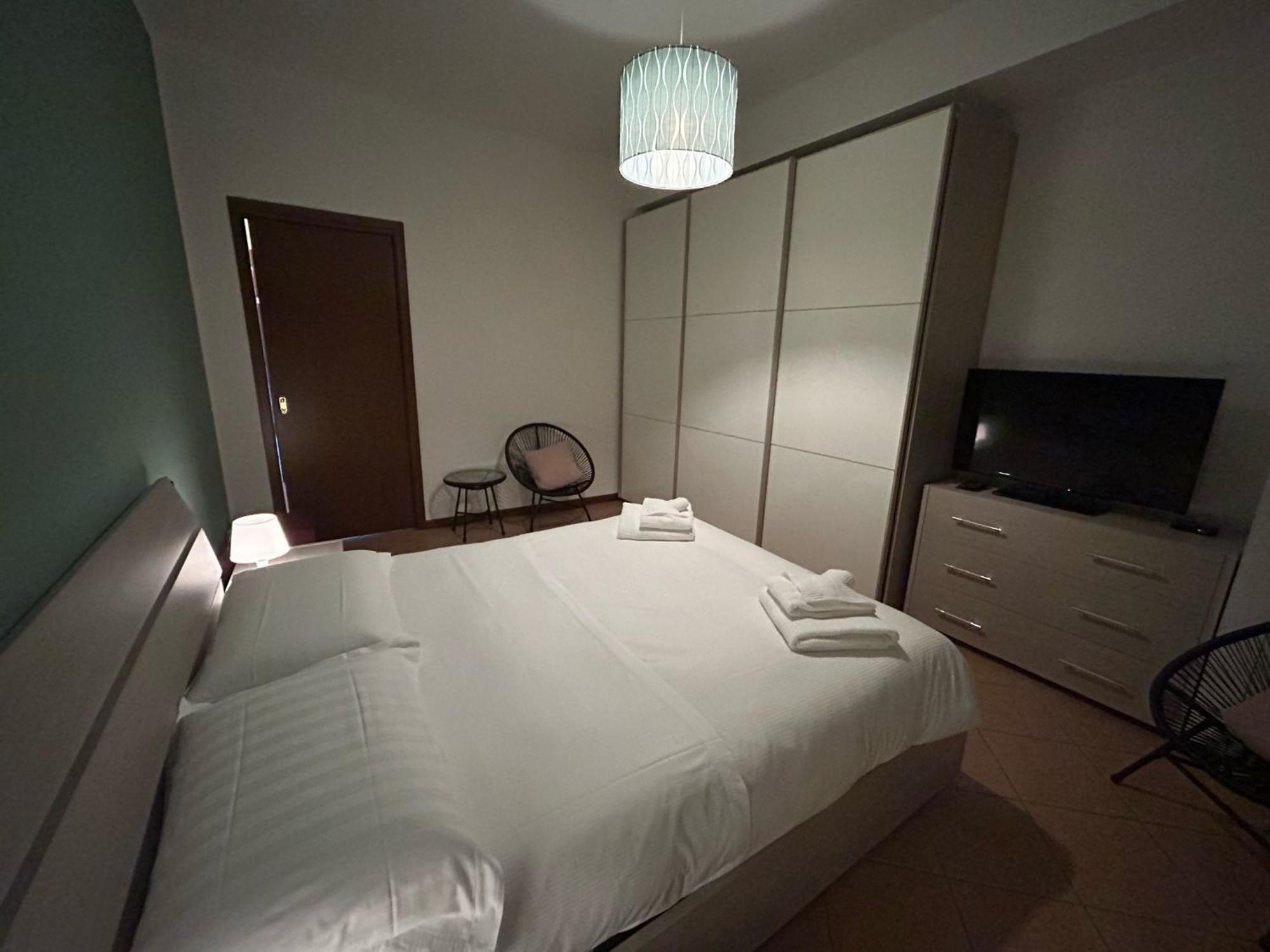 3T House 2 Casa Vacanze Cremona Luaran gambar